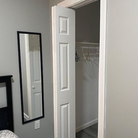 Cozy Getaway Room نيوآرك المظهر الخارجي الصورة